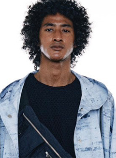 �T���[��